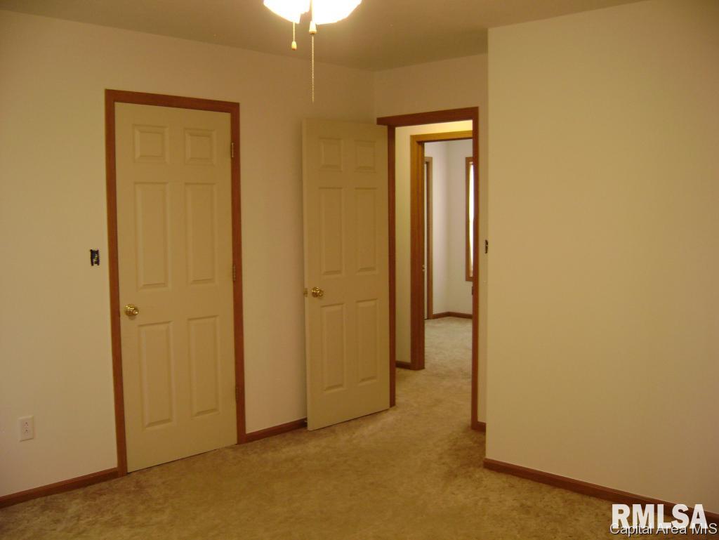2437 Basil Drive Springfield, IL 62707 - Photo 12 of 36