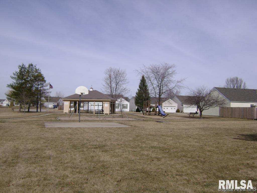 2437 Basil Drive Springfield, IL 62707 - Photo 14 of 36