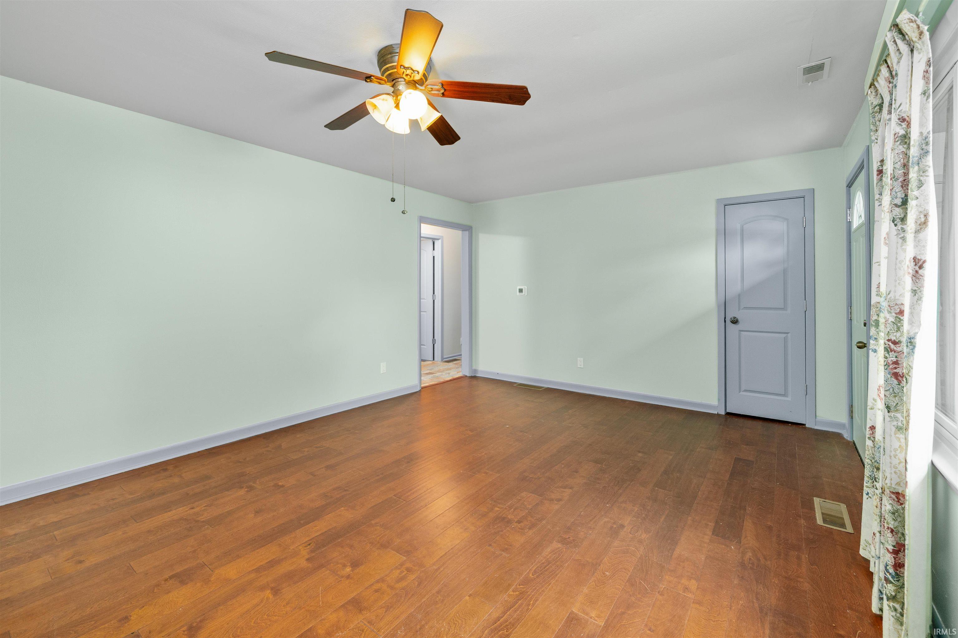 720 North Wayne Street Waterloo, IN 46793 - Photo 5 of 24