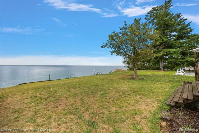 $525,000 | 8723 Lakeshore Road, Lexington, MI 48450