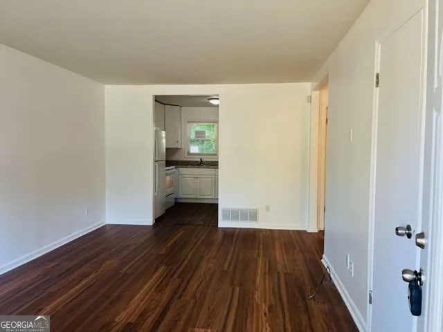 $1,350 | 1076 Center Street Southwest, Unit 1074, Mableton, GA 30126