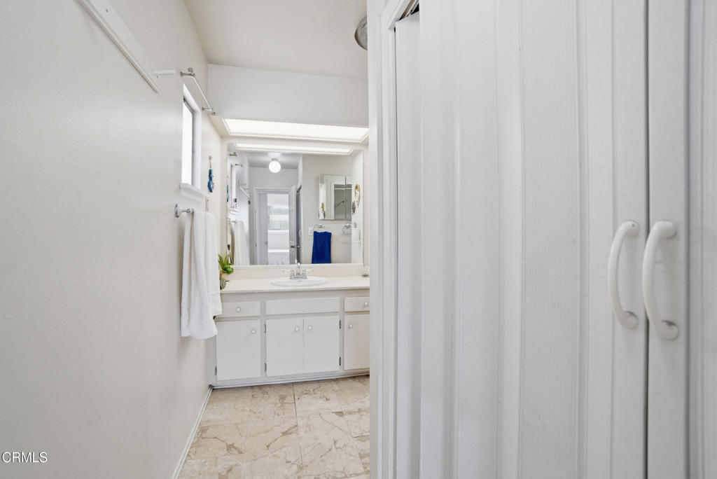 1341 Edgewood Way, Unit 23 Oxnard, CA 93030 - Photo 21 of 39