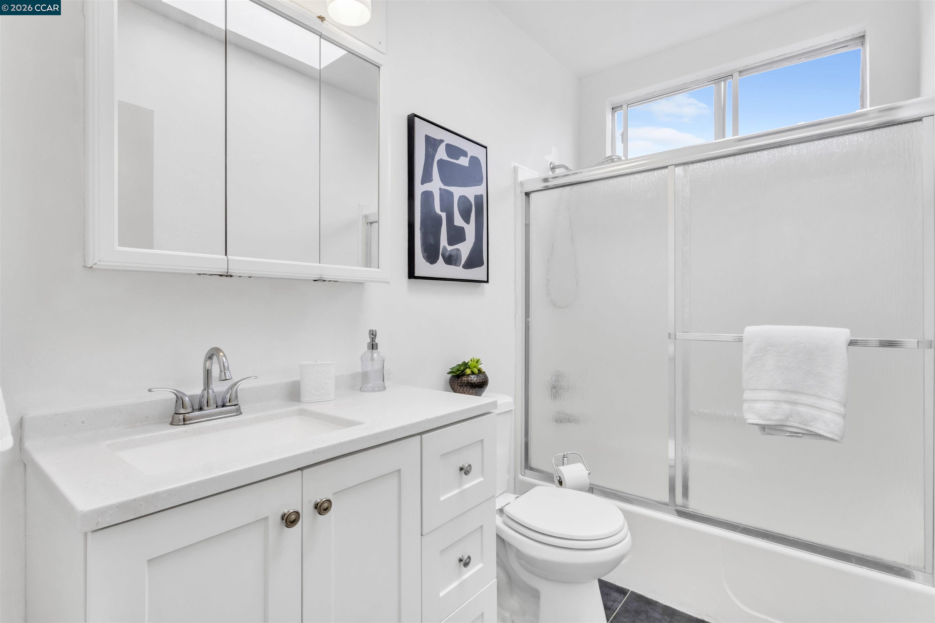 952 Mission Road South San Francisco, CA 94080 - Photo 16 of 30