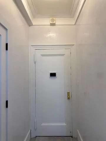 $999,000 | 595 West End Avenue, Unit 3D | Upper West Side