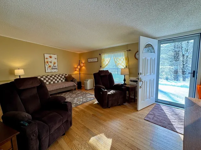 $365,000 | 1451 Route 2, Charlemont, MA 01339