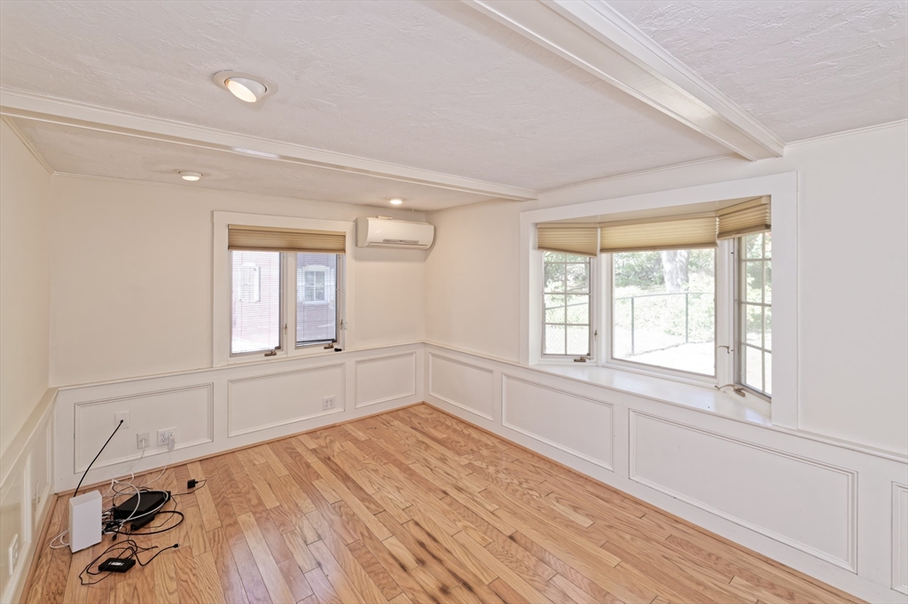 32 Colonial Way Holliston, MA 01746 - Photo 13 of 36 Gallery Image 13