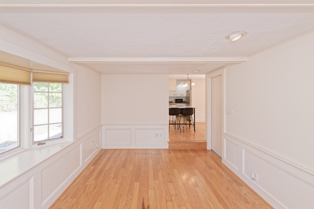 32 Colonial Way Holliston, MA 01746 - Photo 15 of 36 Gallery Image 15