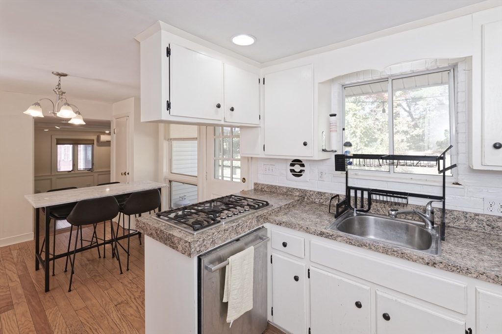 32 Colonial Way Holliston, MA 01746 - Photo 24 of 36 Gallery Image 24