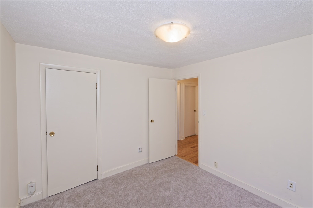 32 Colonial Way Holliston, MA 01746 - Photo 29 of 36 Gallery Image 29