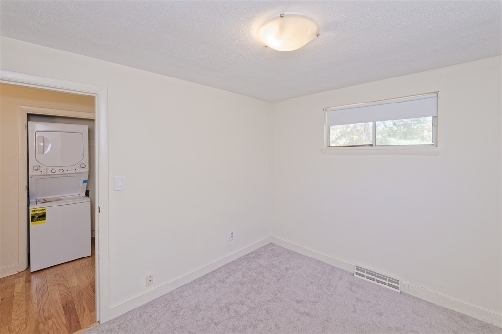 32 Colonial Way Holliston, MA 01746 - Photo 35 of 36 Gallery Image 35