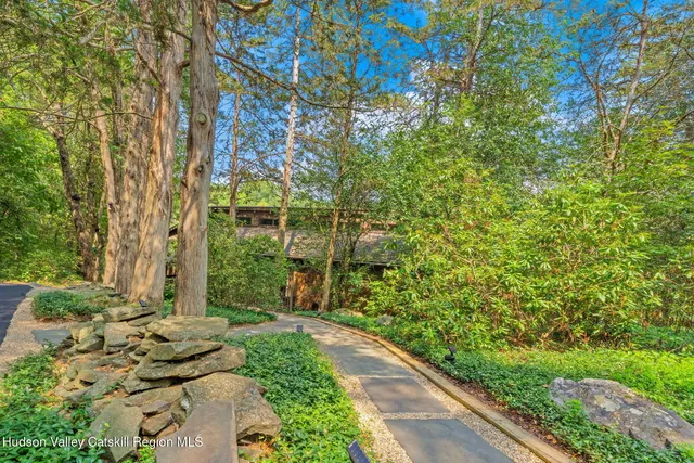 a view of a garden with pathway