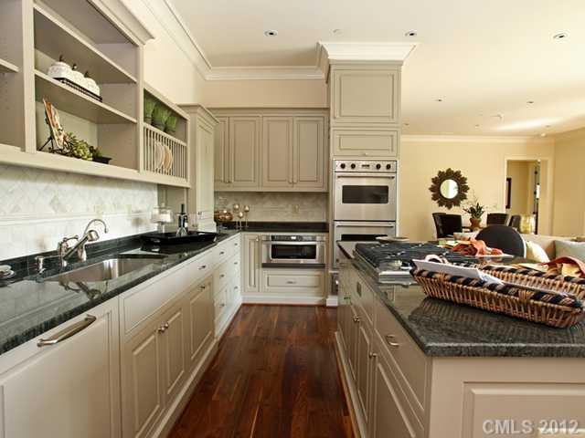 184 Cherokee Road, Unit F Charlotte, NC 28207 - Photo 7 of 16 Gallery Image 7