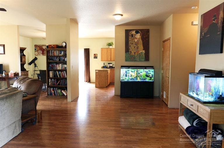 19239 Cherokee Road Bend, OR 97702 - Photo 5 of 14 Additional Photo