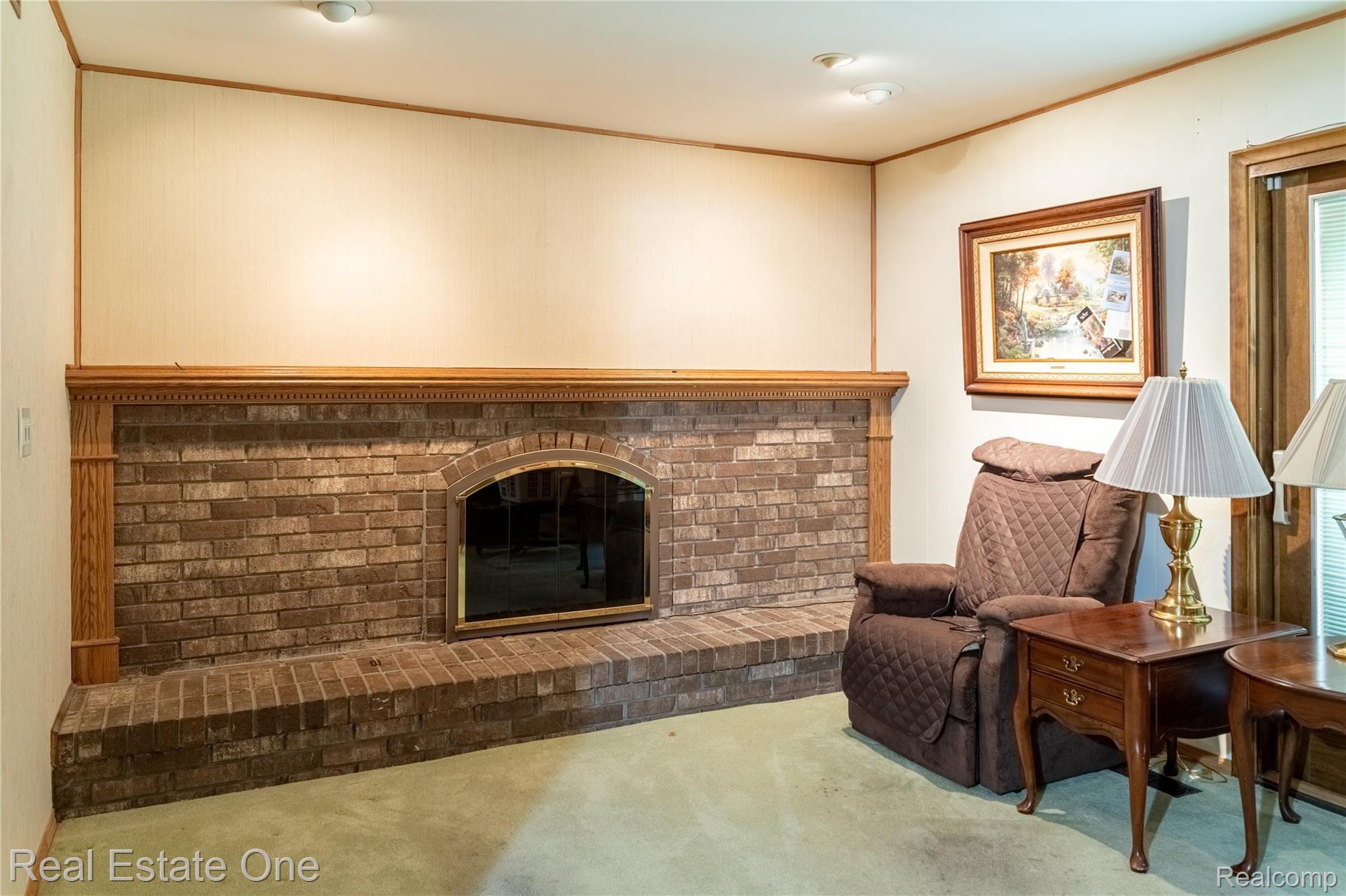 43056 Saxony Road Canton, MI 48187 - Photo 16 of 24 43056_Saxony_023.jpg