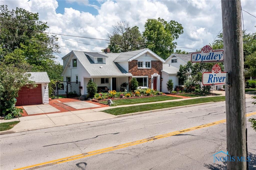 320 River Road Maumee, OH 43537 - Photo 2 of 50 Gallery Image 2