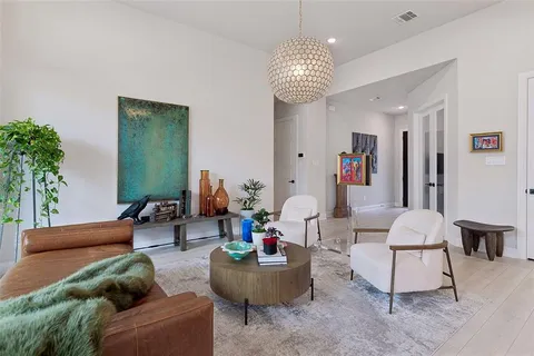 $449,900 | 2073 Spotted Fawn Drive, Arlington, TX 76005
