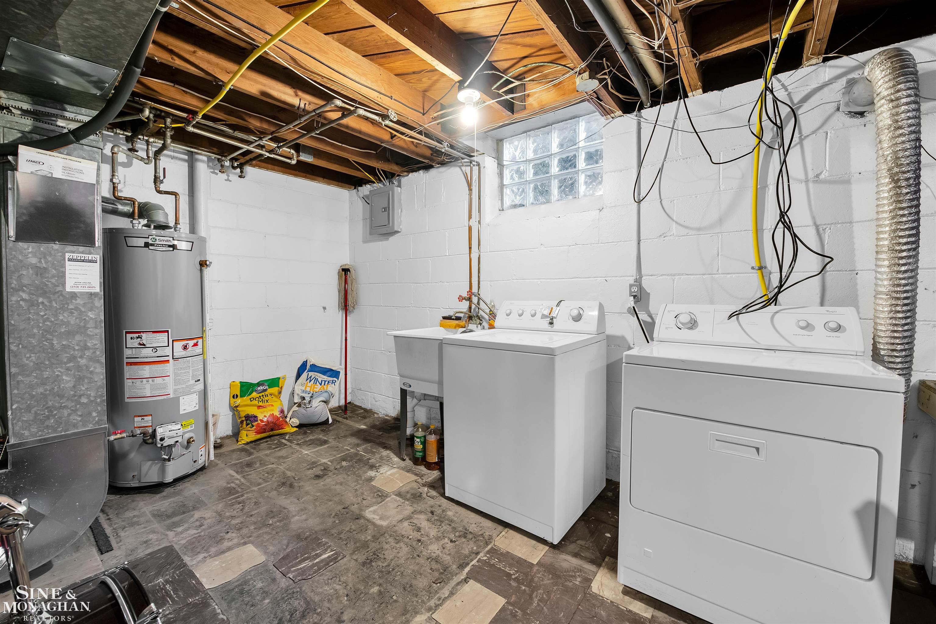 21735 Moross Road Detroit, MI 48236 - Photo 15 of 18