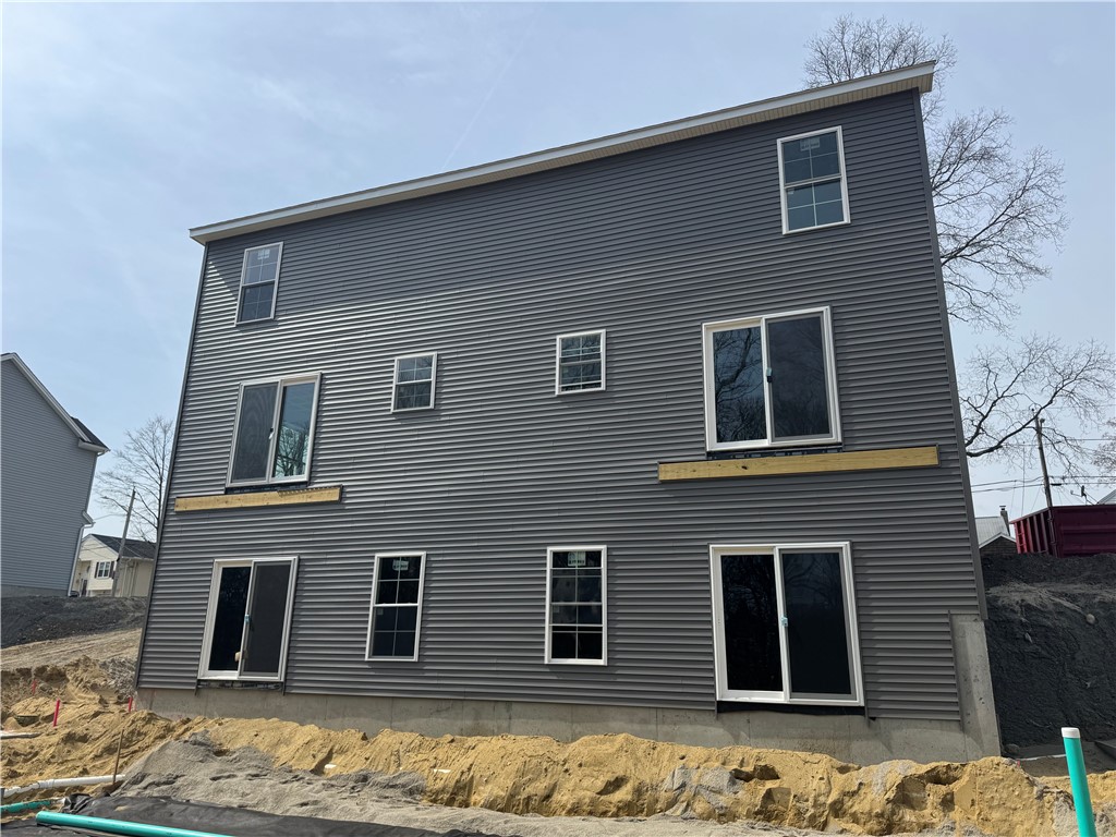 29 Prospect Street Cumberland, RI 02864 - Photo 5 of 7