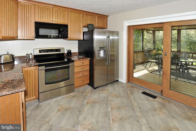 2831 Fennel Road Edgewater, MD 21037 - Photo 15 of 27 Kitchen