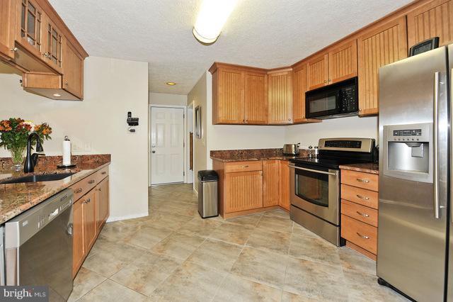 2831 Fennel Road Edgewater, MD 21037 - Photo 16 of 27 Kitchen