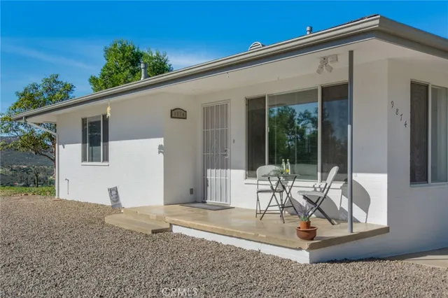 $1,089,000 | 9874 Chocolate Summit Drive, El Cajon, CA 92021