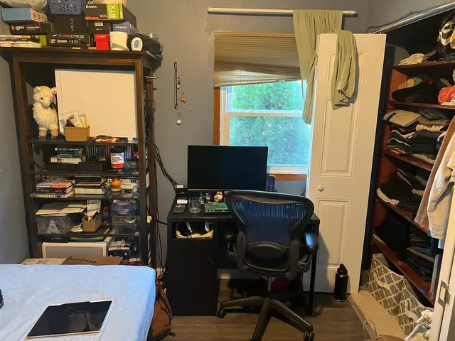 $289,000 | 879 North Avenue, Des Plaines, IL 60016