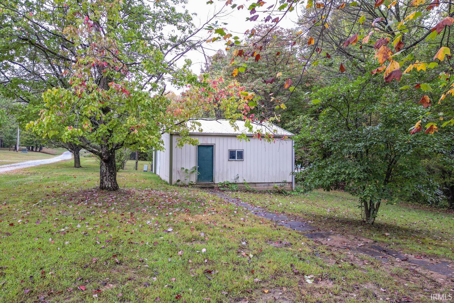 5000 West Cowden Road Ellettsville, IN 47429 - Photo 35 of 36 Gallery Image 35