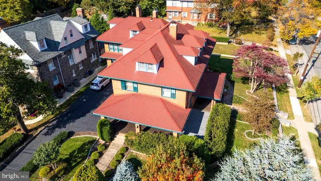 $899,000 | 3001 West Queen Lane, Philadelphia, PA 19129