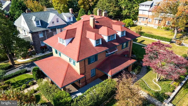 $899,000 | 3001 West Queen Lane, Philadelphia, PA 19129