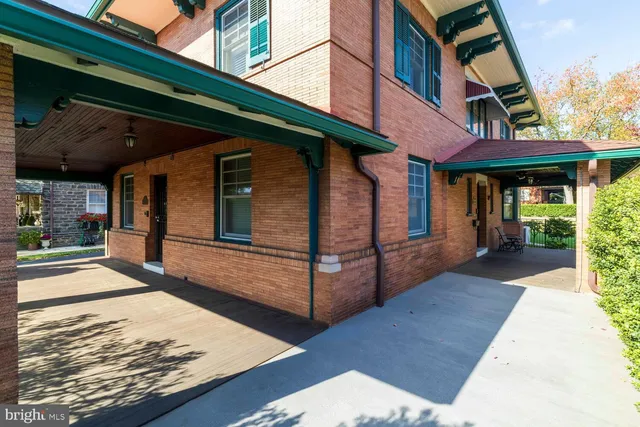 $899,000 | 3001 West Queen Lane, Philadelphia, PA 19129