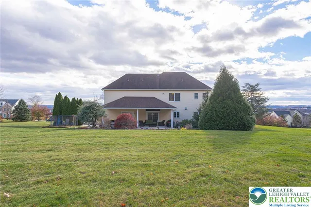 $779,000 | 6551 Overlook Road, Orefield, PA 18069