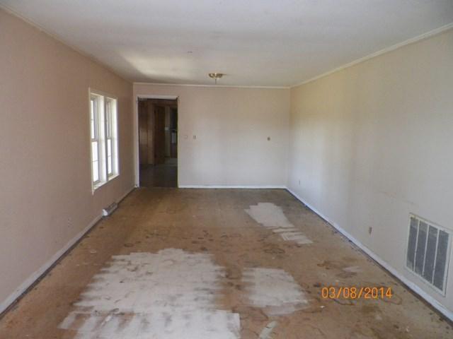3895 Albert Matthews Road Columbia, TN 38401 - Photo 3 of 13 Another View of Living Room