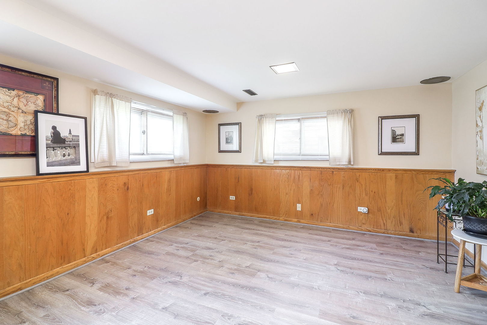 538 Clayton Road Hillside, IL 60162 - Photo 16 of 30
