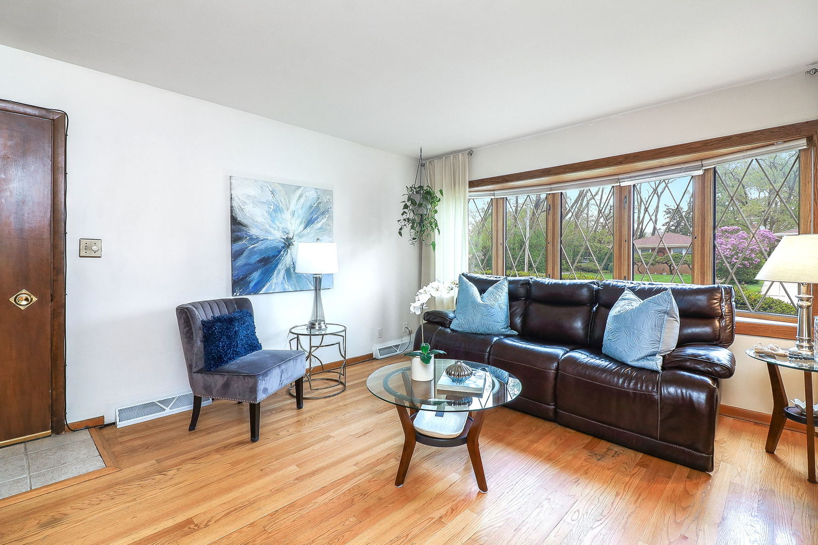 538 Clayton Road Hillside, IL 60162 - Photo 4 of 30