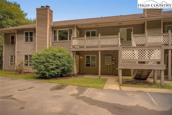 $315,000 | 200 Pilgrims Way, Unit 21, Boone, NC 28607