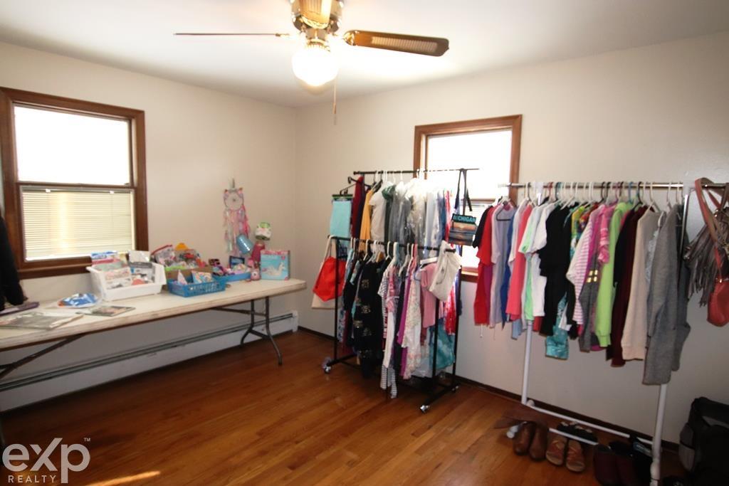 60 Riverside Drive Mount Clemens, MI 48043 - Photo 13 of 24 50199718-e4ca81e5-7def-4999-9beb-e709416f6b83.JPG