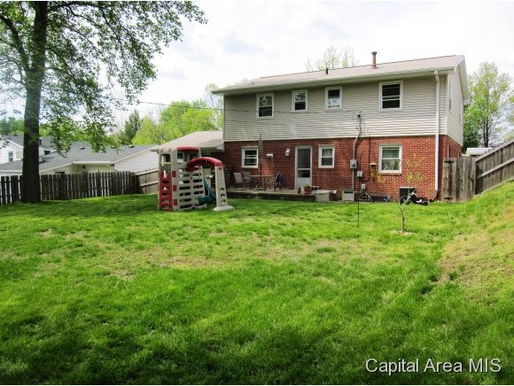1716 West Governor Street Springfield, IL 62704 - Photo 10 of 11 Gallery Image 10