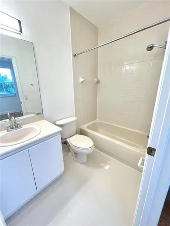 $5,000 | 16500 Southwest 37th Street, Unit 16500, Miramar, FL 33027