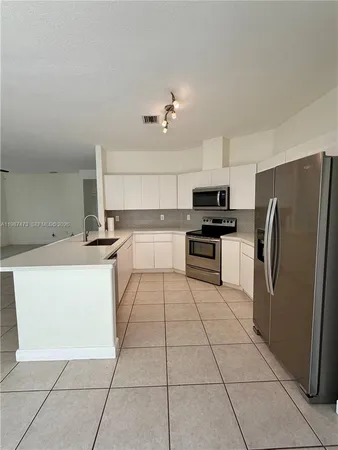 $5,000 | 16500 Southwest 37th Street, Unit 16500, Miramar, FL 33027
