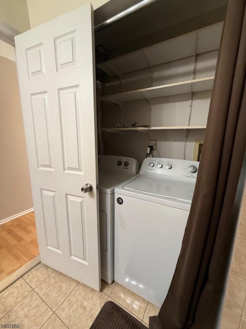 2710 Packer Court Bridgewater, NJ 08807 - Photo 17 of 29