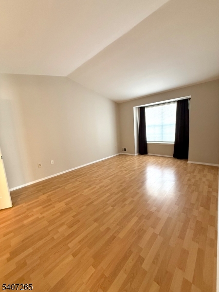 2710 Packer Court Bridgewater, NJ 08807 - Photo 18 of 29