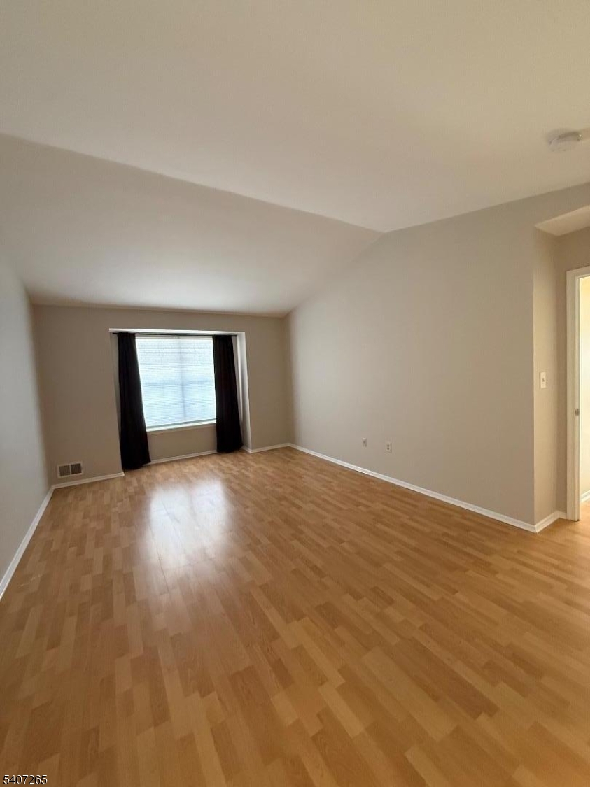 2710 Packer Court Bridgewater, NJ 08807 - Photo 22 of 29