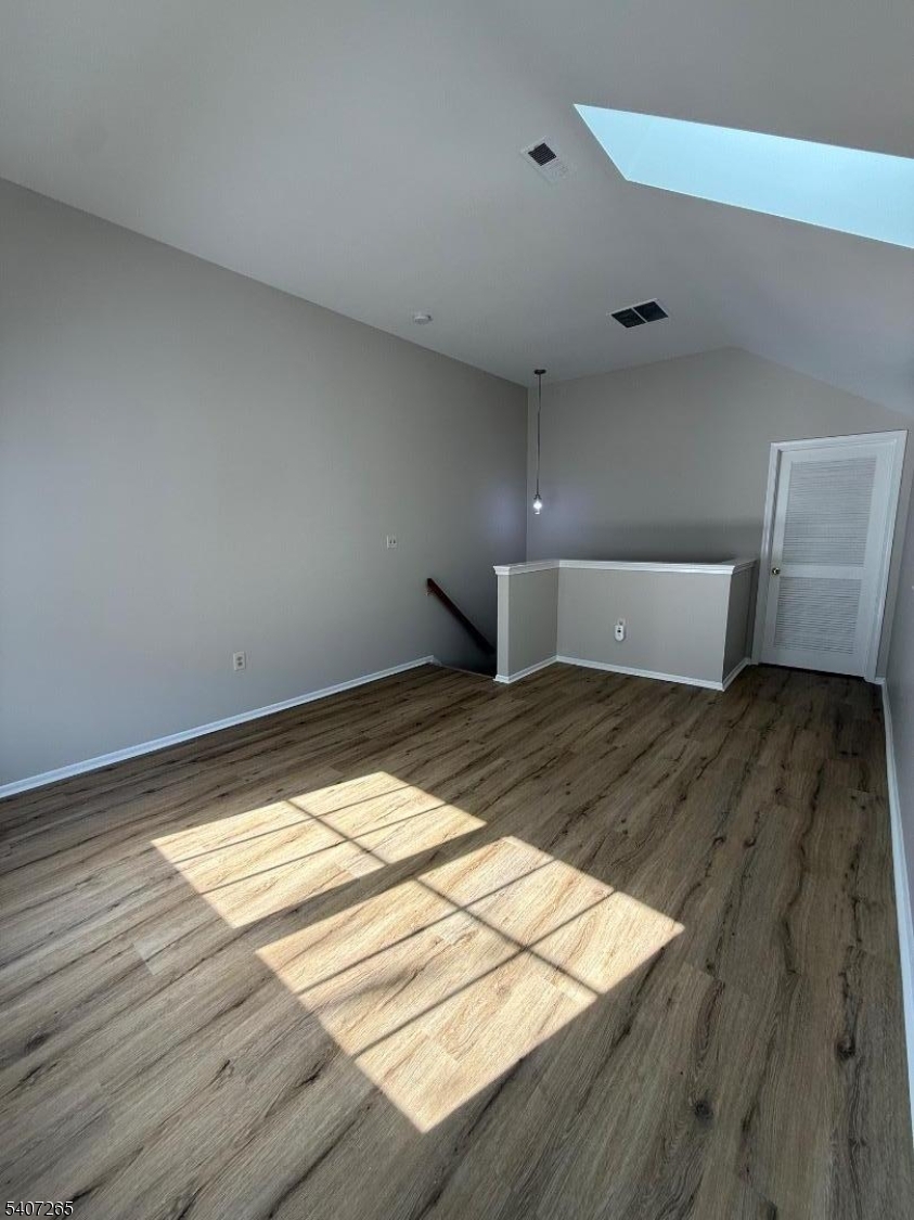 2710 Packer Court Bridgewater, NJ 08807 - Photo 23 of 29