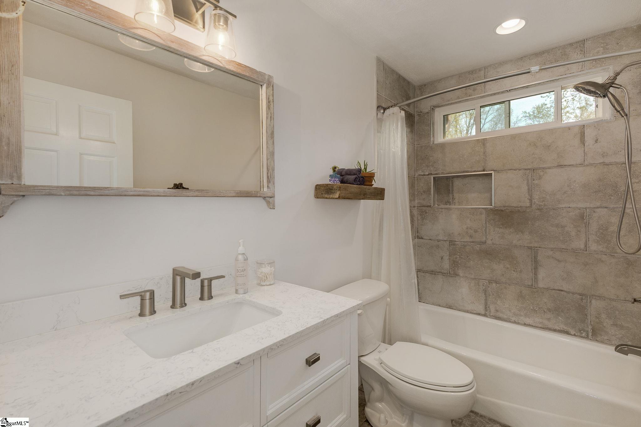 210 Gilderbrook Road Greenville, SC 29615 - Photo 32 of 50 Gallery Image 32