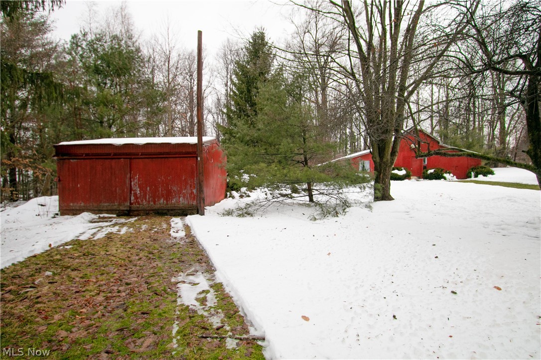 17406 Snyder Road Chagrin Falls, OH 44023 - Photo 28 of 34 Gallery Image 28