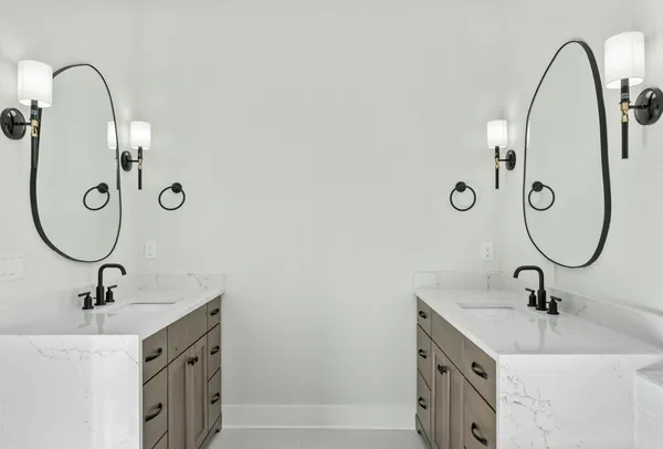 $1,199,900 | 57 Revana Way, Freeport, FL 32439