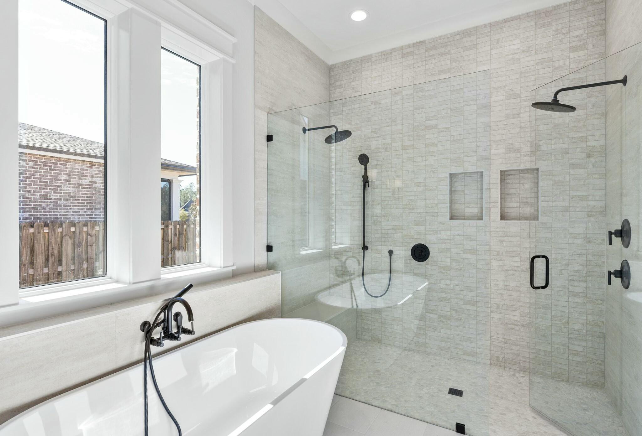 57 Revana Way Freeport, FL 32439 - Photo 25 of 38 57 Revana way primary bathtub