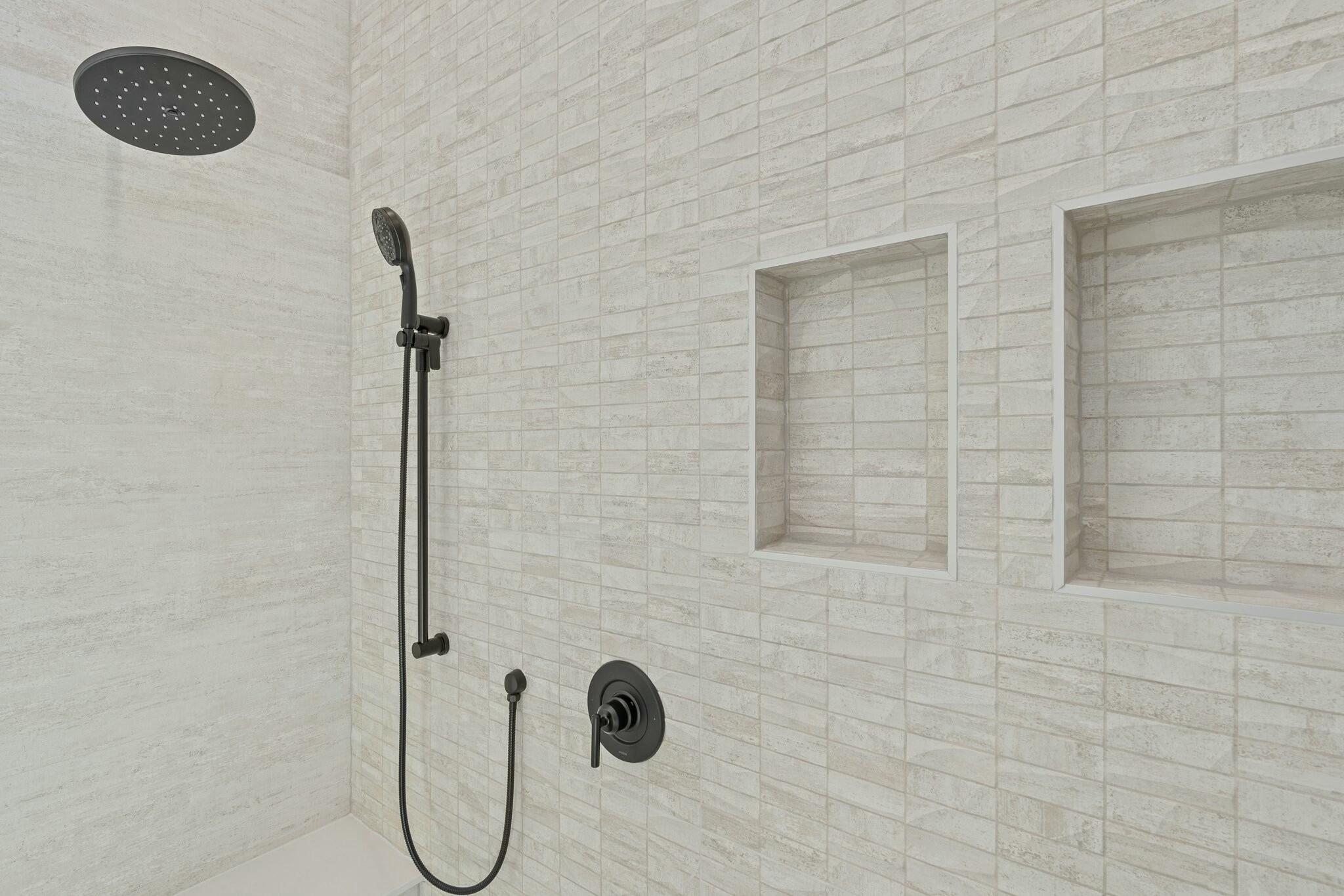 57 Revana Way Freeport, FL 32439 - Photo 26 of 38 57 Reavan Way walk in shower