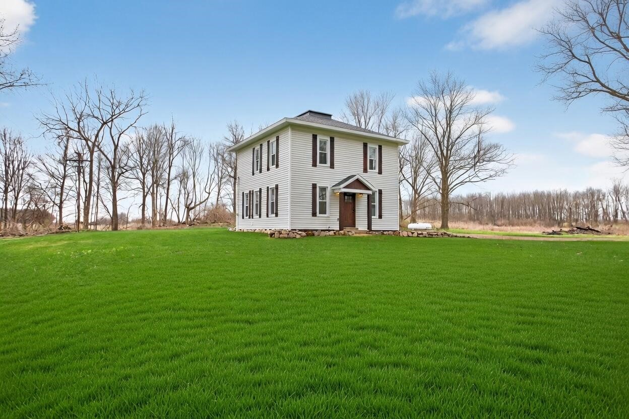 7371 Reynolds Road Horton, MI 49246 - Photo 2 of 49
