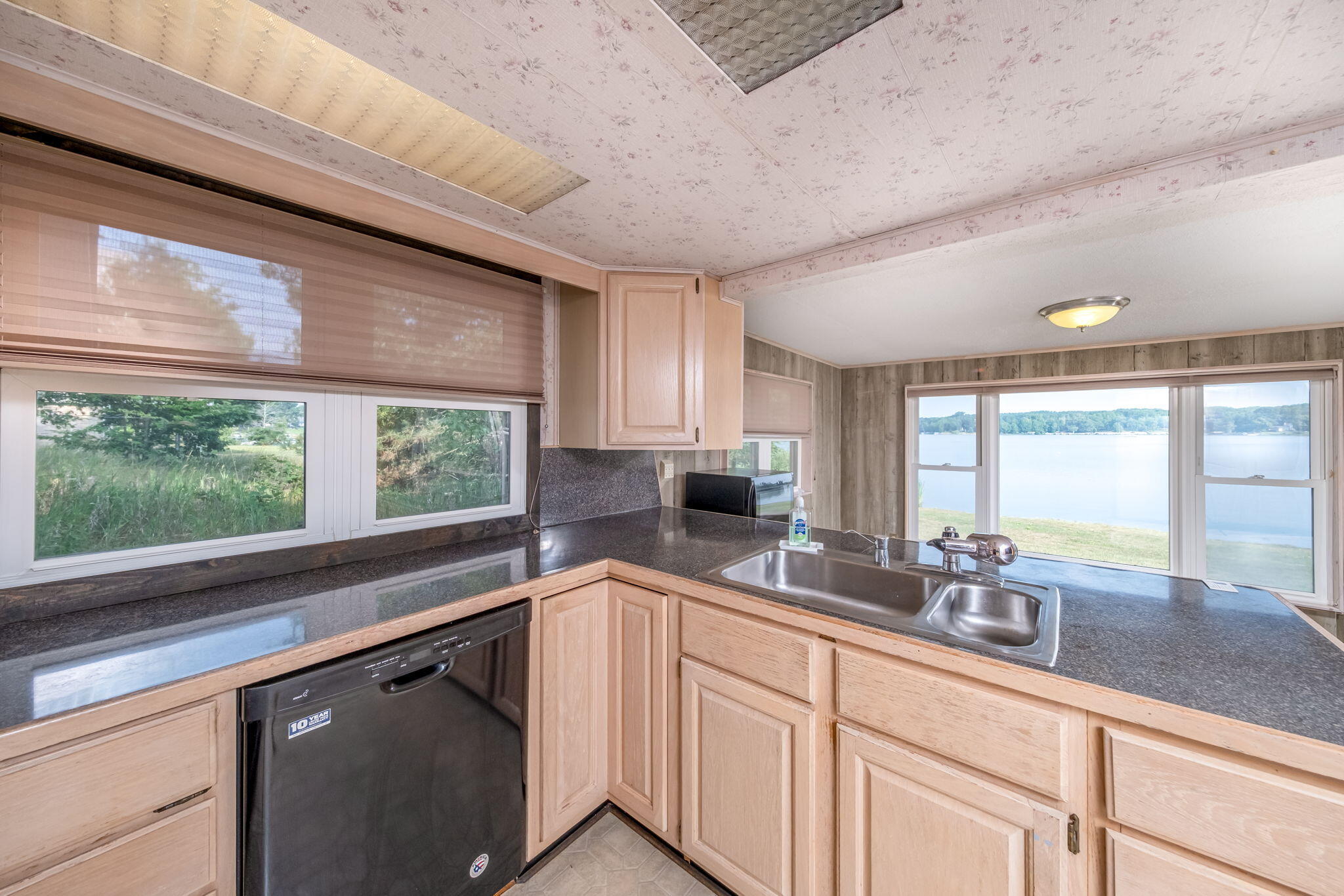 7914 West Royal Road Canadian Lakes, MI 49346 - Photo 12 of 33 26-web-or-mls-DSCF6435-Edit